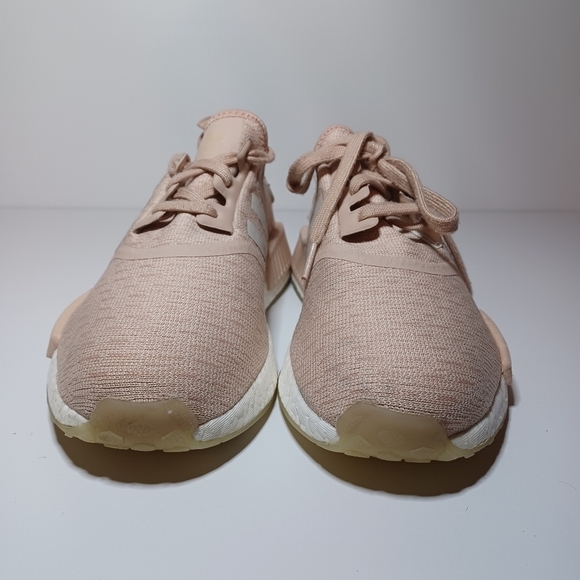 Adidas NMD R1 Chalk Pearl Pink Salmon Running Shoe Womens Size 10.5 (53 Box 7) - Picture 5 of 9